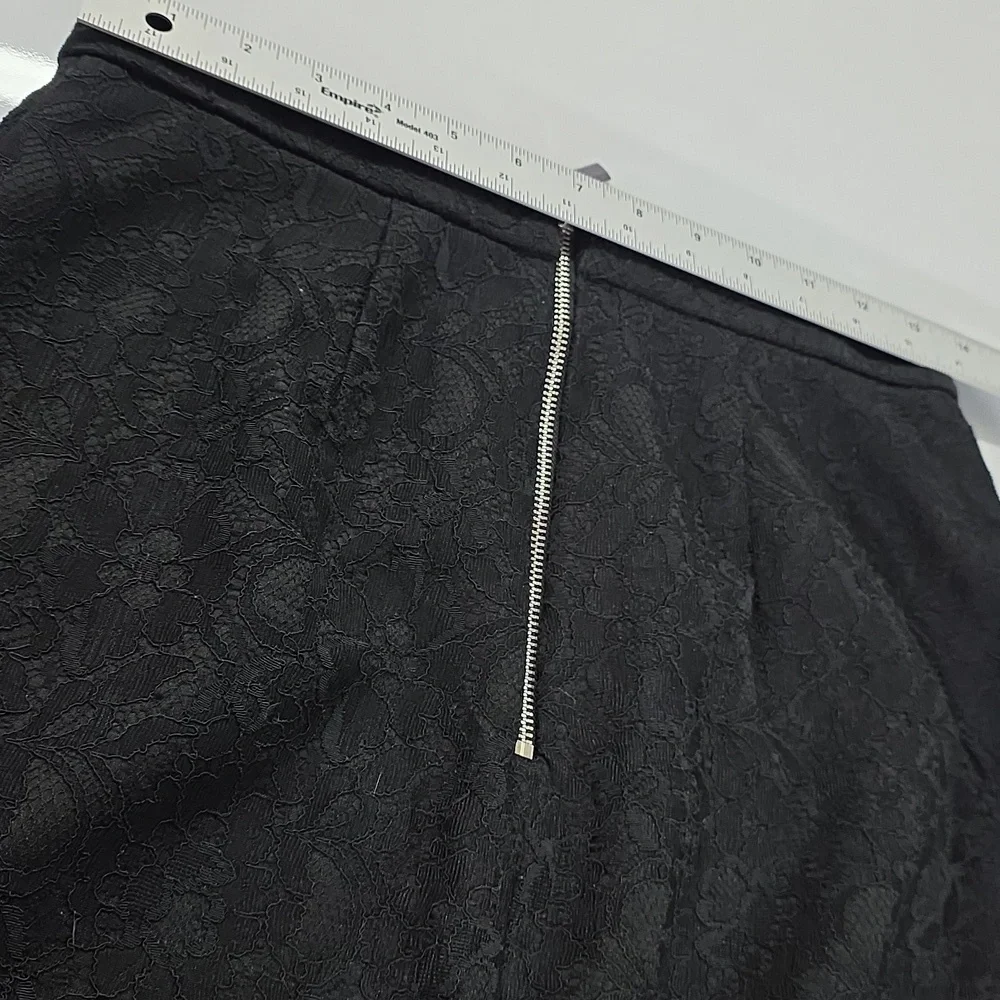 Jennifer Lopez Black Lace Pencil Skirt Lined Classic JLO